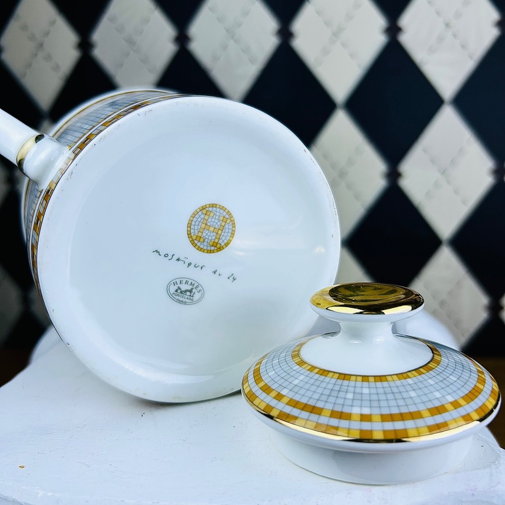 Hermès Mosaique au 24 Porcelain Sugar Bowl with Lid - Picture 7 of 7